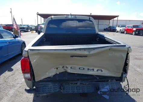 2019 Toyota Tacoma Sr5 V6 z USA, uszkodzony, nr VIN 3TMAZ5CN1KM104138